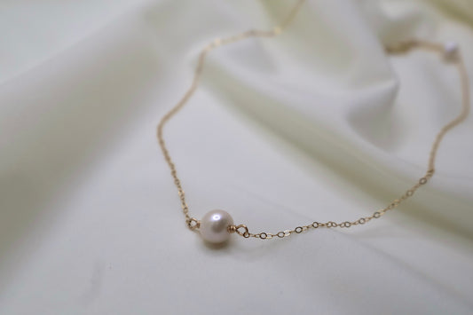 Mina Necklace